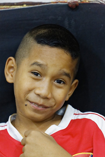 Famille et amis-AOU17-028